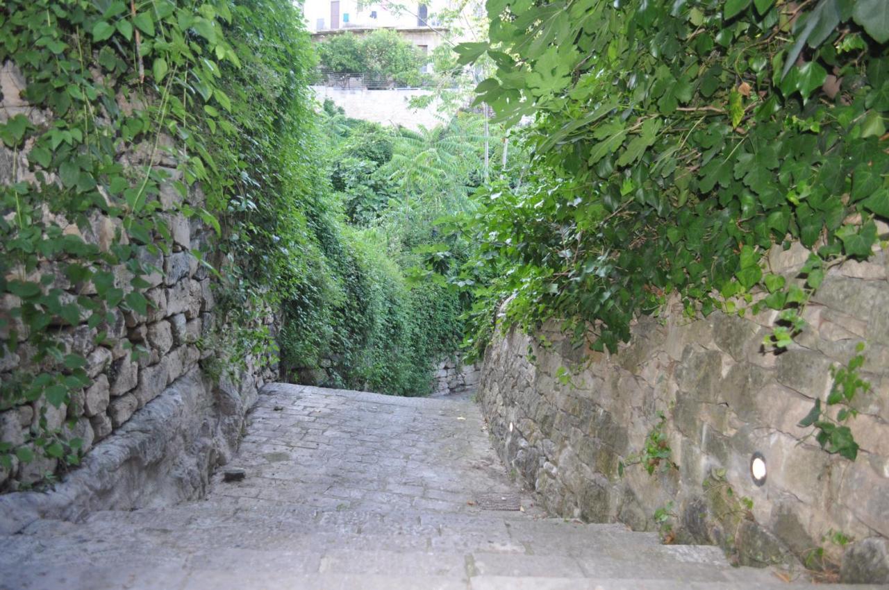 Udammusu34 Villa Ragusa Kültér fotó